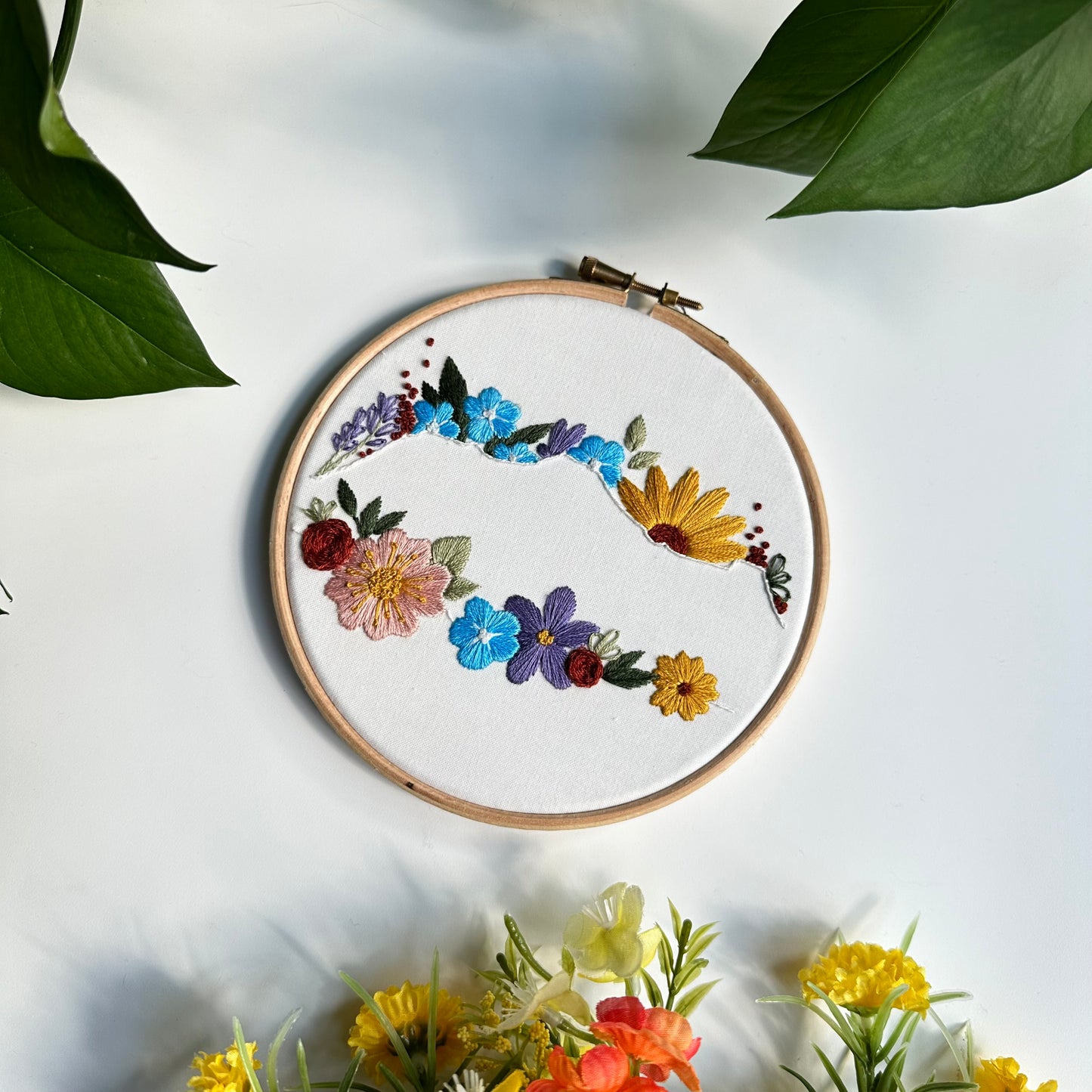 Jasper Strong Embroidery Kit