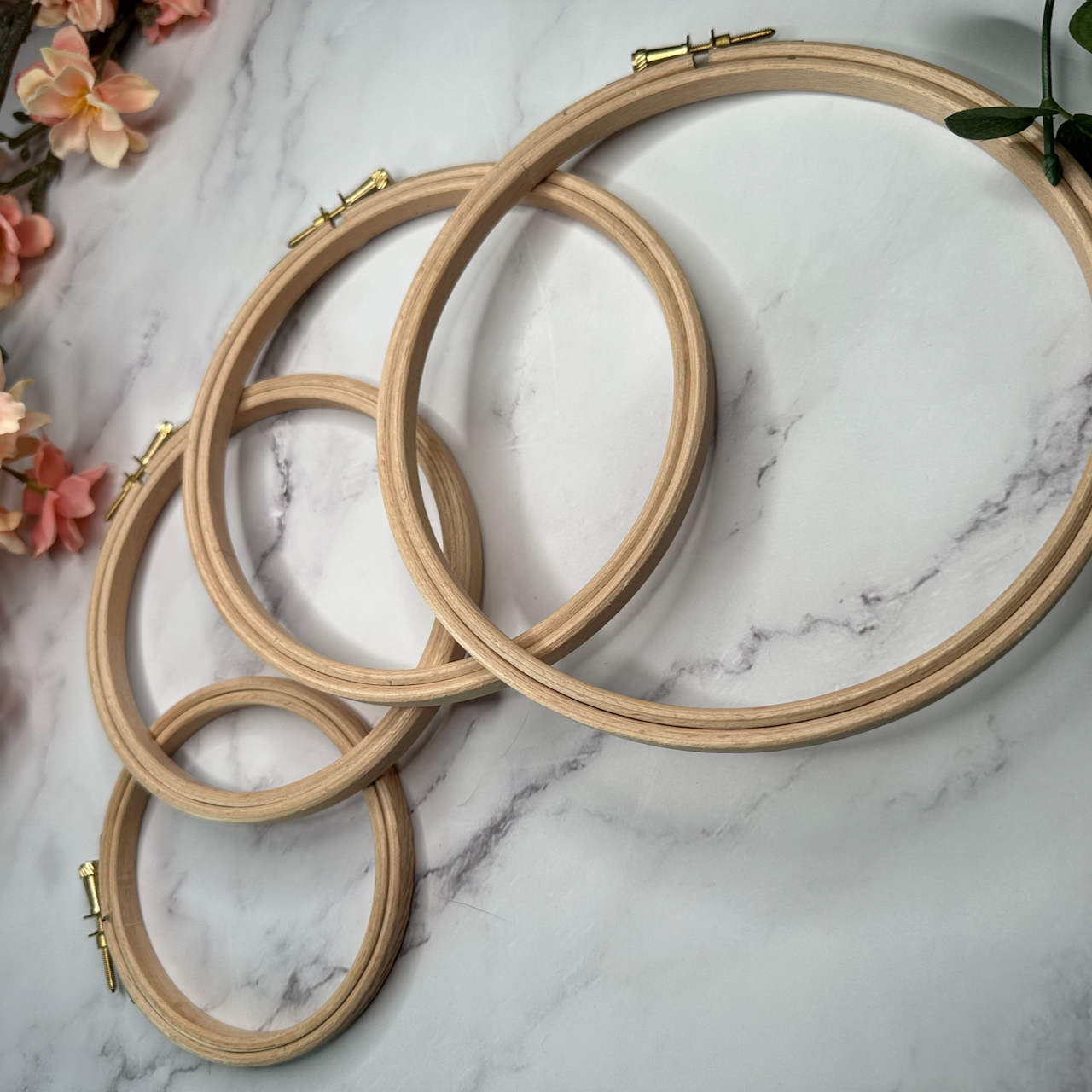 9" Elbesee Beechwood Embroidery Hoop